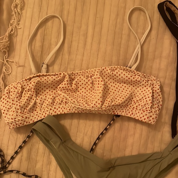 Bikini bundle - Picture 7 of 9